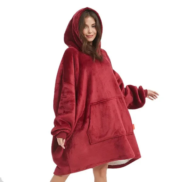 Ćebe-duks sa rukavima i kapuljačom – udobnost i stil u jednom