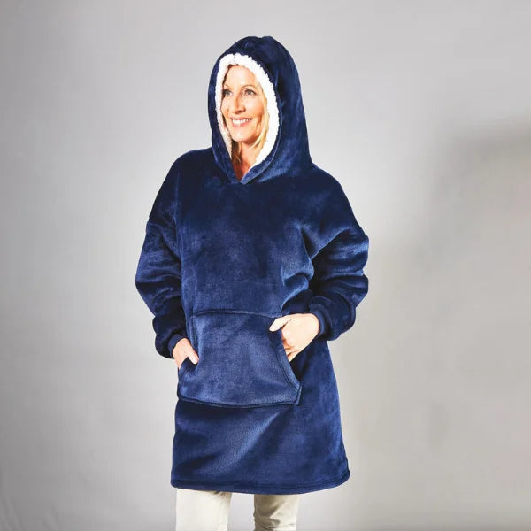 Ćebe-duks sa rukavima i kapuljačom – udobnost i stil u jednom